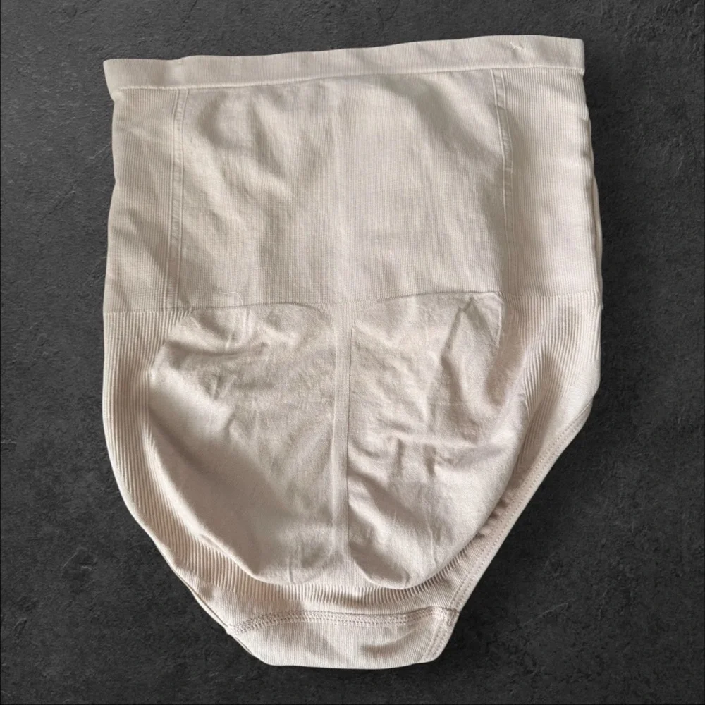 Nautica Intimates Waist Shapewear Brief L Beige Tummy Control NWT‎